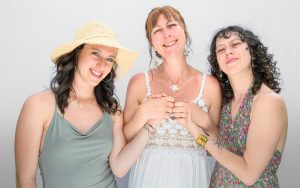 Portfolio_Célébration_Mariage_1200x1200 (10 sur 10) Portrait Lifestyle de famille, mère et filles